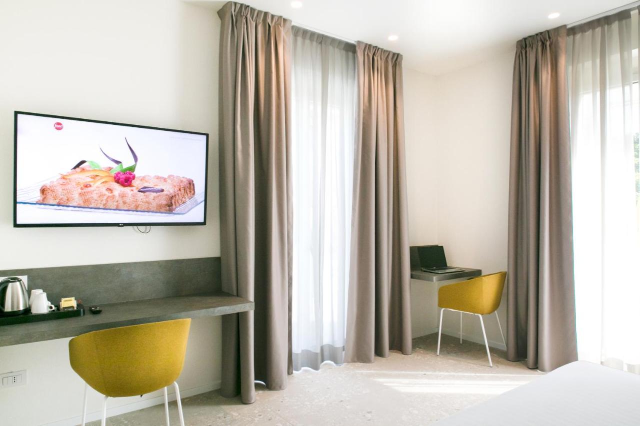 Hotel Cristallo 세니갈리아 외부 사진