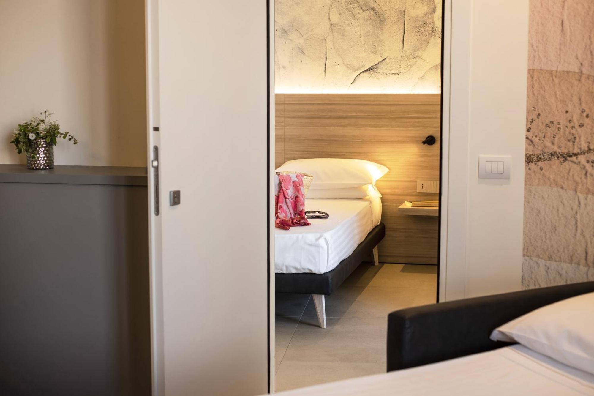 Hotel Cristallo 세니갈리아 외부 사진